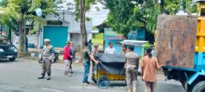 Dinas Koperasi UKM dan Perindag Sumenep Masif Bina dan Tertibkan PKL Jalan Diponegoro