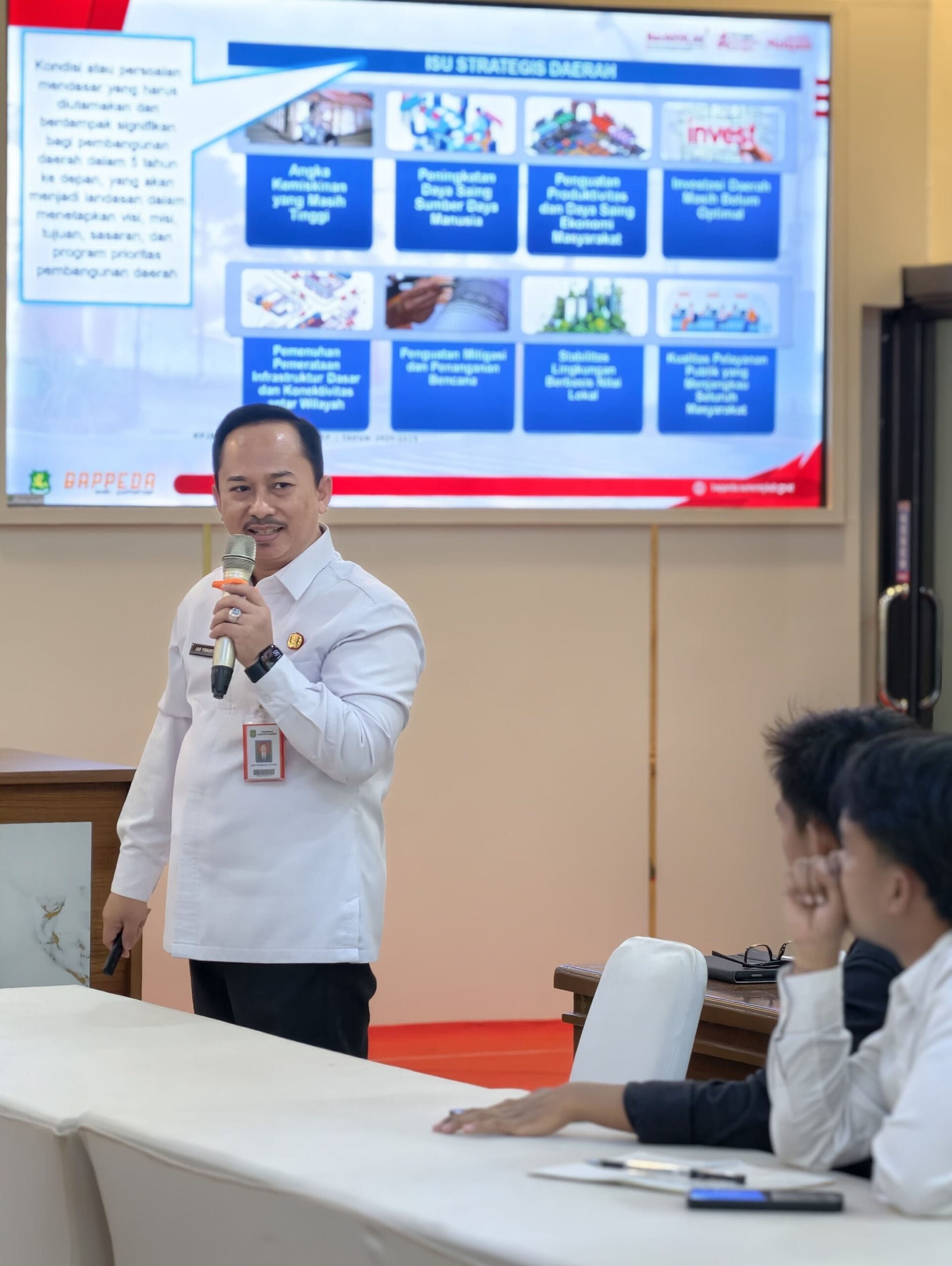 Bappeda Sumenep Berikan Ruang pada Aliansi BEM Sumenep Gelar Sarasehan Bahas Arah Pembangunan Daerah