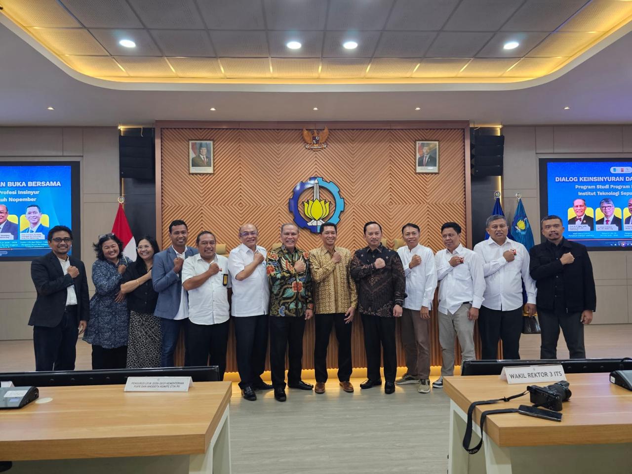 Hadiri Dialog Keinsinyuran di ITS, Kepala Bappeda Sumenep Tekankan Sinergi Insinyur untuk Pembangunan Daerah