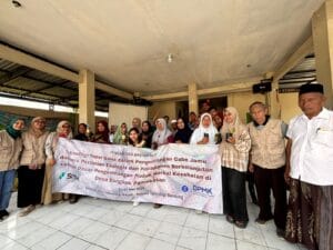 Tim Pengabdian Masyarakat SITH ITB Latih Warga Desa Bangkes Kembangkan Budidaya dan Pascapanen Cabe Jamu